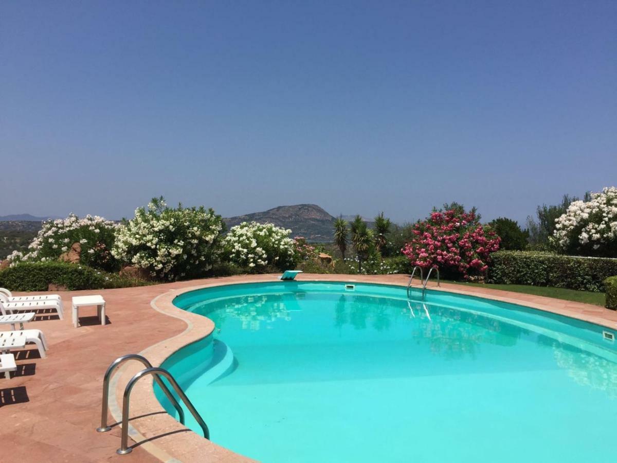 Villa Kate B&B Porto San Paolo Kültér fotó