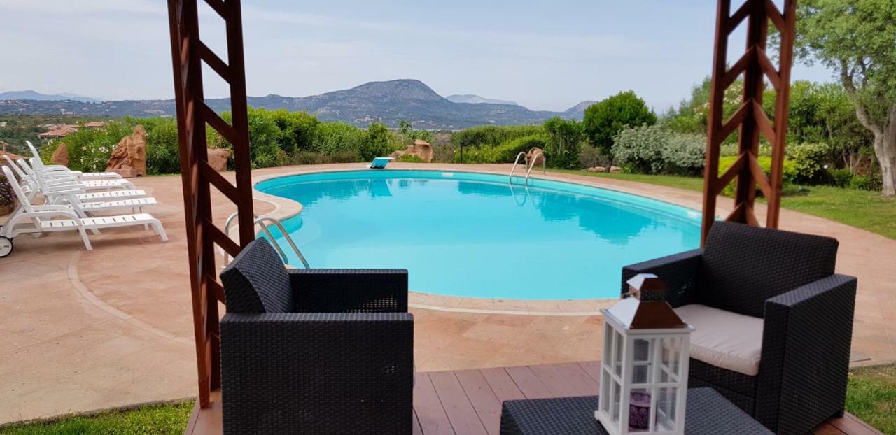 Villa Kate B&B Porto San Paolo Kültér fotó